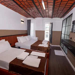 Miss Hotel