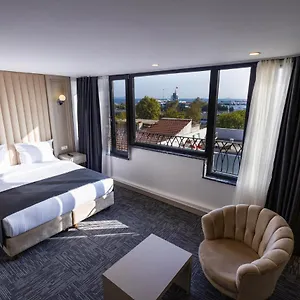 Moss Yenikapi Hotel